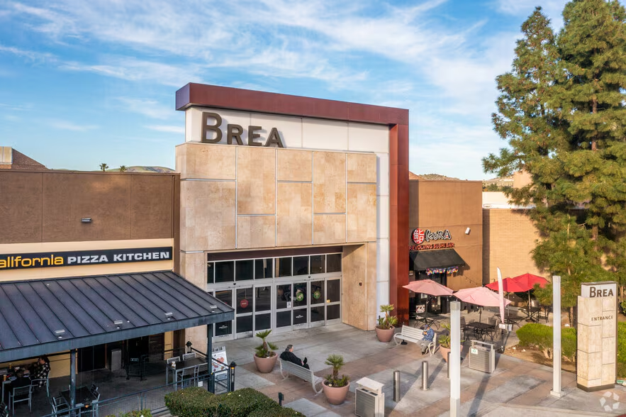The Brea Mall entrance
